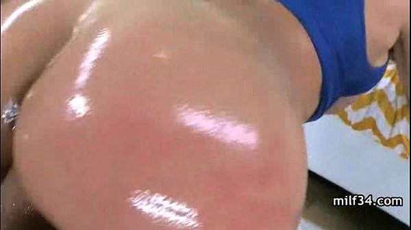 Hot Cougar Blows a Big Dick