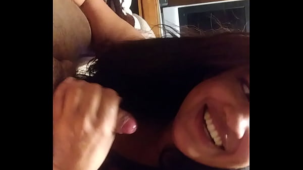 Mixed cougar sucking cock on first meeting